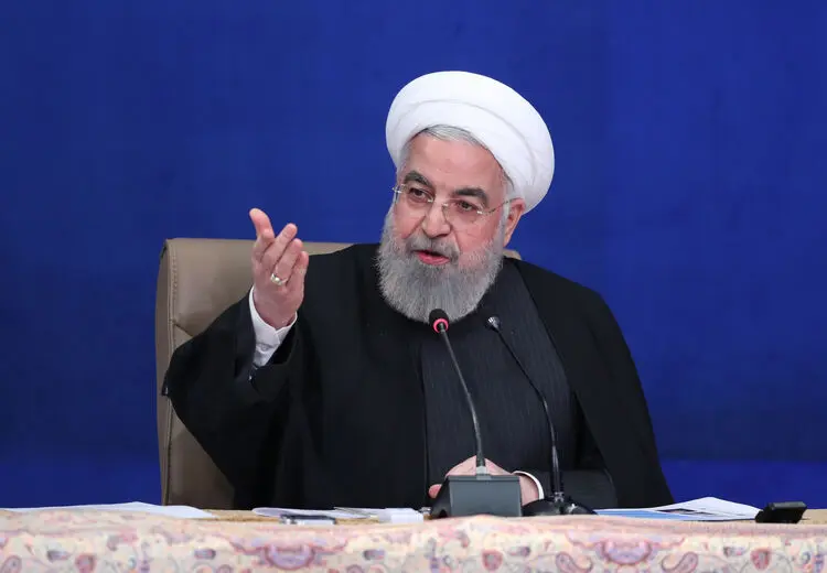 ریشه مشکلات برق کشور از زبان روحانی و طعنه او به منتقدان: از ۱۲مرداد سه قوه از یک فکر و جناح می‌شوند و مشکلات حل می‌شود