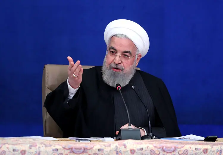 ریشه مشکلات برق کشور از زبان روحانی و طعنه او به منتقدان: از ۱۲مرداد سه قوه از یک فکر و جناح می‌شوند و مشکلات حل می‌شود