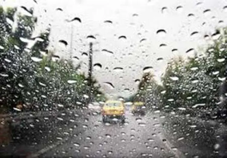 باد شدید و رگبار باران در ۲۴ استان کشور