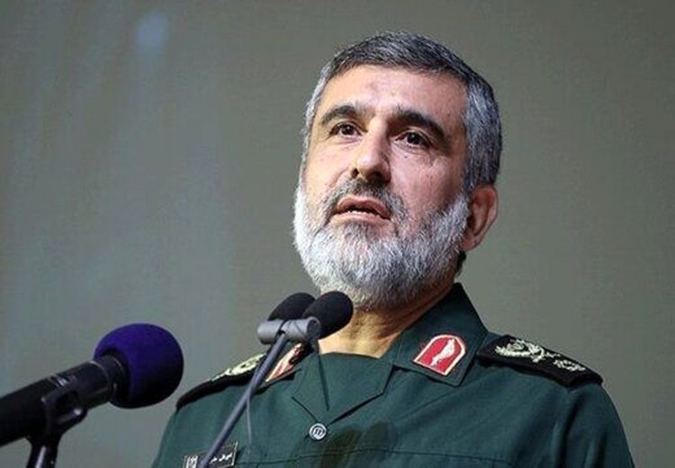 سردار حاجی‌زاده: به هرگونه حمله دشمن پاسخ سختی خواهیم داد