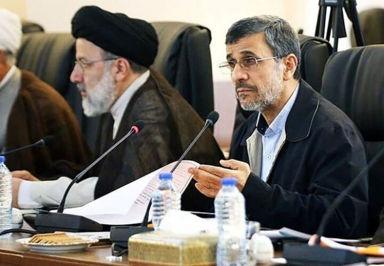  حضور قدرتمند احمدی‌نژاد در دولت رئیسی