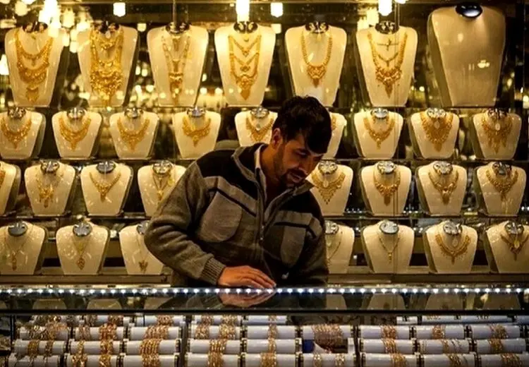 خریداران طلا بخوانند/ شرایط جدید پرداخت مالیات روی خرید طلا اعلام شد