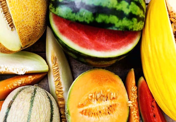 بهترین میوه‌ها برای تامین آب بدن کدامند؟