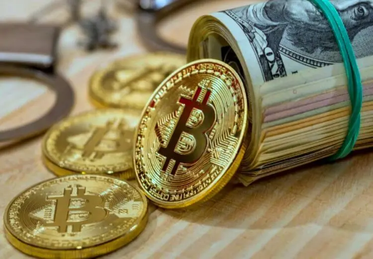 هر کس رمزارز رسمی استخراج‌شده دارد، از پایان شهریور می‌تواند با آن اقدام به واردات کند