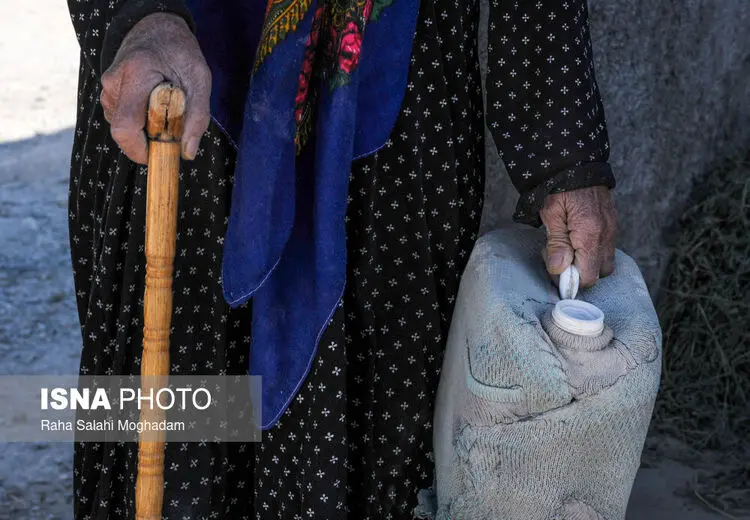 در انتظار آب