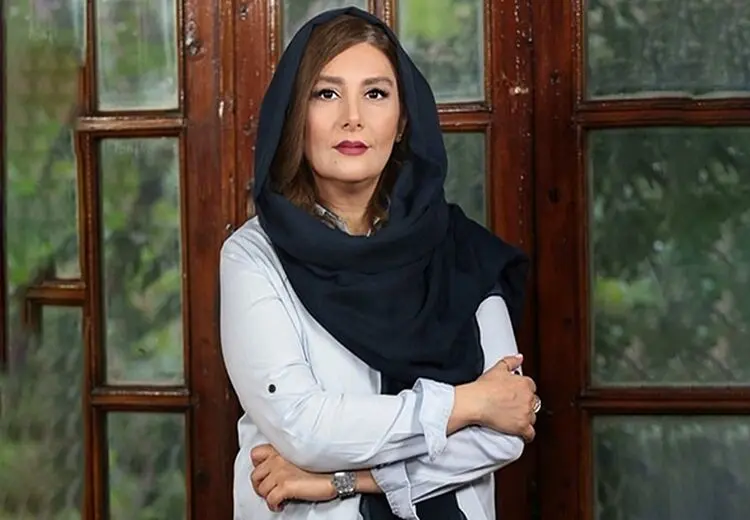 واکنش هنگامه قاضیانی به حذف تصویرش از پوستر فیلم/ عکس