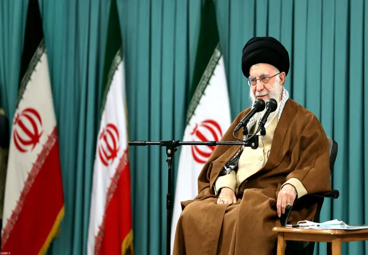 چه کسی گفته بود یهودی ها را به دریا می ریزیم؟