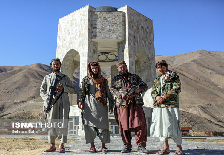 طالبان استفاده از تلفن هوشمند را در پنجشیر ممنوع کرد