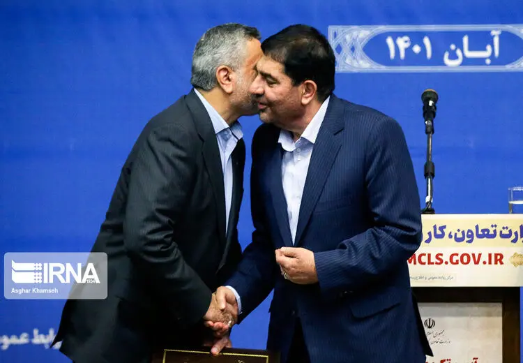 روبوسی وزیر جدید و معاون اول رئیسی