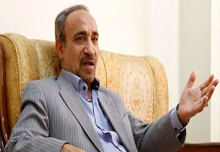 خباز: رئیسی فکر نمی‌کرد روزی مردم آرزوی دولت روحانی را ‌کنند