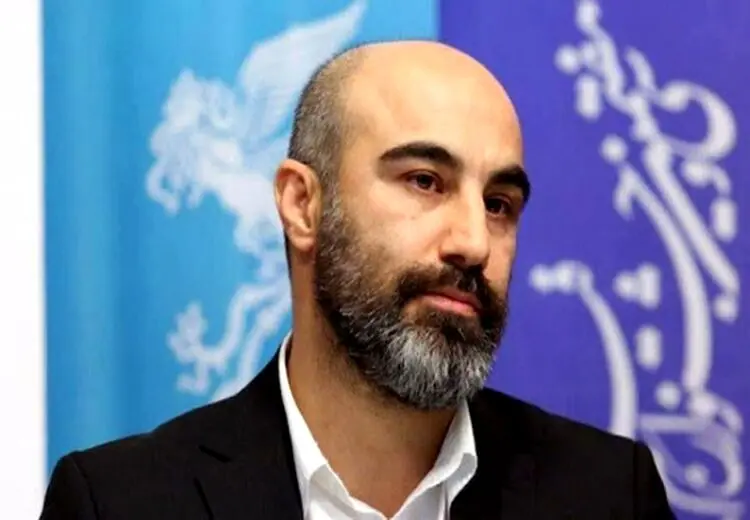 کیهان: آقای محسن تنابنده!تو که این همه پول گرفتی دیگه چرا؟