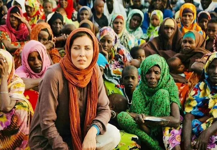 کناره‌گیری مهتاب کرامتی از یونیسف + عکس