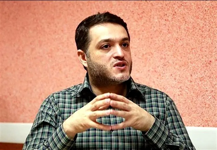 قوچانی: علی کریمی سال ۹۶ هشتگ «من پشیمانم» زد، حاکمیت خوشحال شد، چون تصور می‌کرد منظور او رای به روحانی بوده
