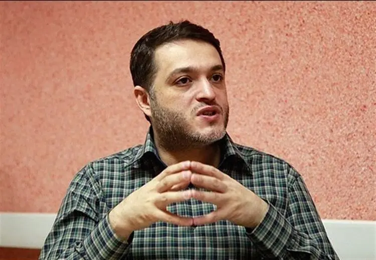 قوچانی: علی کریمی سال ۹۶ هشتگ «من پشیمانم» زد، حاکمیت خوشحال شد، چون تصور می‌کرد منظور او رای به روحانی بوده