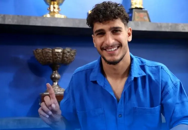 مشکل خروج از کشور مدافع استقلال حل شد