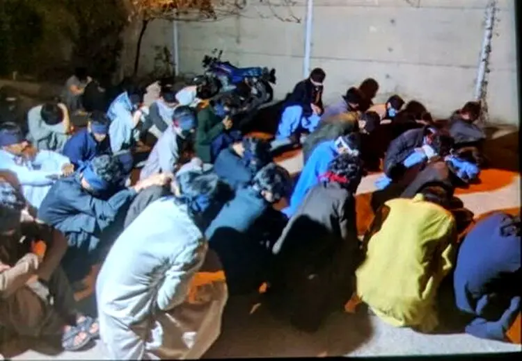 سپاه: بیش از ۱۰۰ نفر از اراذل اوباش و سارقان مسلح در زاهدان دستگیر شدند
