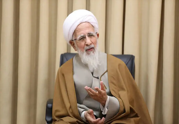 آیت‌الله جوادی آملی در واکنش‌ها به اقدام شارلی ابدو: نمی‌توان قبیح را با قبیح پاسخ داد