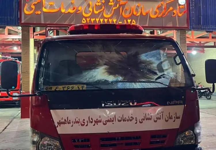  اصابت نارنجک به خودروی آتش‌نشانیِ 