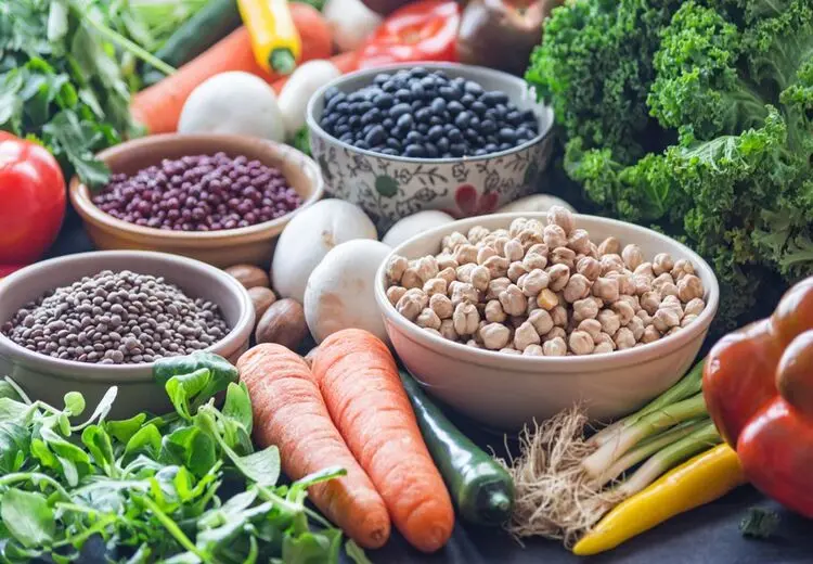 ۱۰ ماده غذایی سرشار از آهن