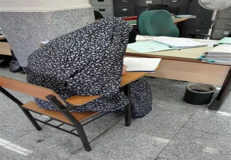  نگاه‌های شیطانی شوهرعمه، دختر 15 ساله را فراری داد