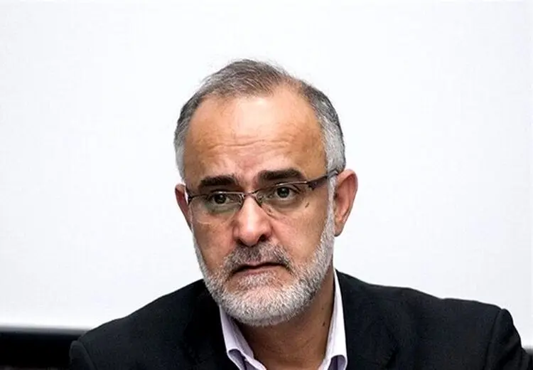 محمدنبی جویای احوال سردار شد