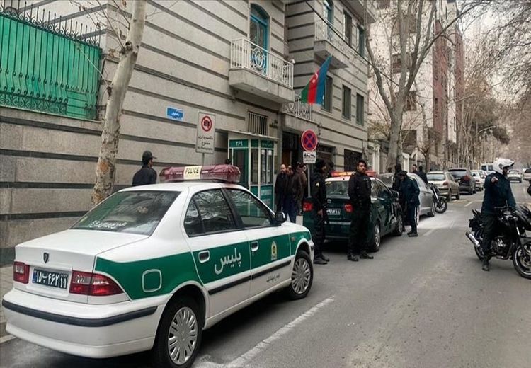حمله به سفارت آذربایجان در تهران با کلاشینکف + فیلم