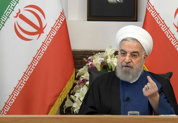 روحانی: قدرت نرم و هوشمند ما، مردم هستند/ امام مبنا را رای اکثریت مردم می‌دانست/با دولت و مجلس اقلیت نمی‌شود انسجام داخلی و توان حل مشکلات ایجاد کرد