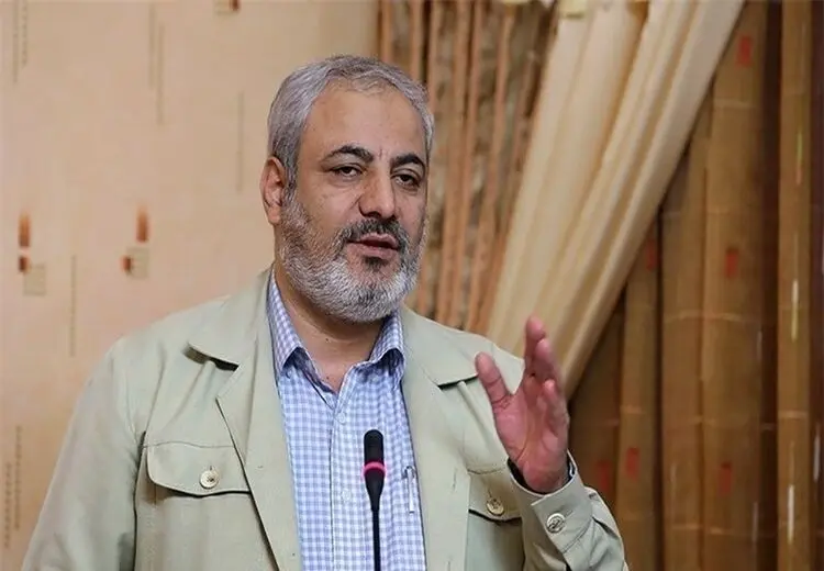 مدیر بازداشتى پرونده بولتن هاى خبرگزارى فارس در جشنواره فجر آفتابی شد + عکس