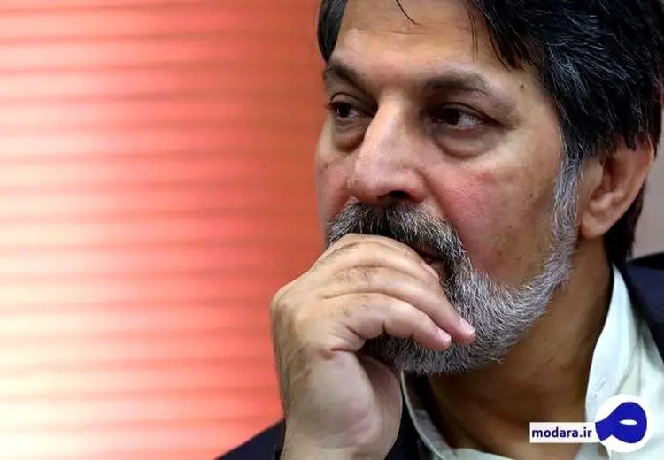 فرهاد میثمی مخالف سیاسی نجیب