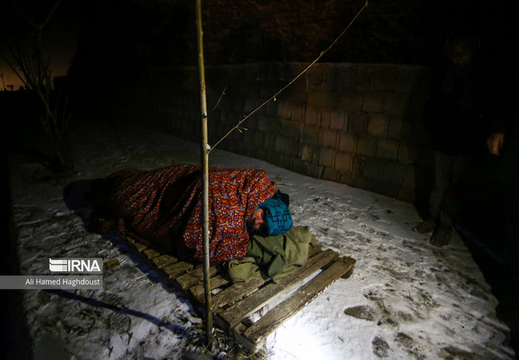 سفارت ژاپن در ایران: کالای حفاظت از سرما را به 5500 نفر در خوی به طور مستقیم تحویل میدهیم