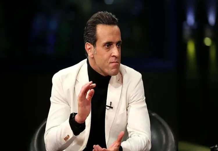 روزنامه جام‌جم: علی کریمی بیشعور و بی‌سواد است