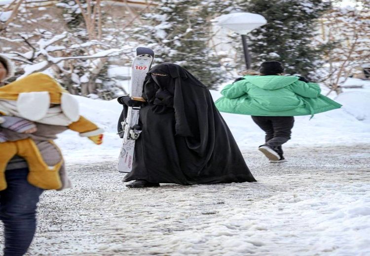 حجاب حتی برای اسکی کردن هم محدودیت نمی آورد ! + عکس
