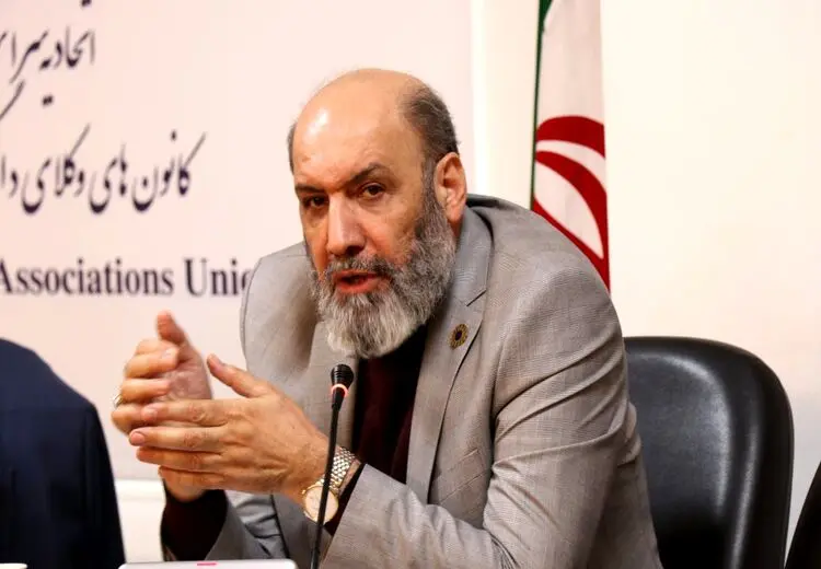 مسموم سازی دانش آموزان مصداق افساد فی الارض است/ خانواده بزه‌دیدگان حق طرح شکایت دارند