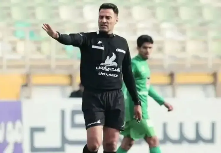 داور جنجالی دوباره دست به سوت می شود