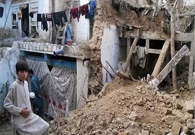 افزایش تعداد قربانیان زلزله هرات افغانستان به 320 نفر
