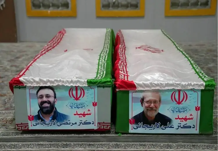 اولین تصویر از تابوت علی لاریجانی و فرزندش