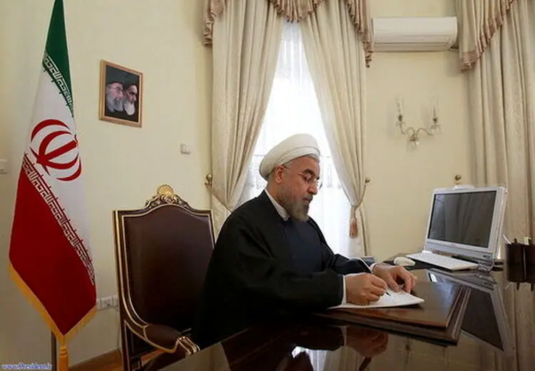 وزیر صنعت و معدن و تجارت برکنار شد