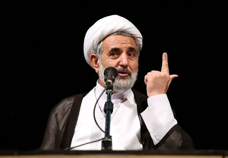  نماینده قم: قانون حجاب مجلس، سخت نیست که جامعه آن را قبول نکند/ هر کس خربزه می خورد پای لرزش هم می نشیند