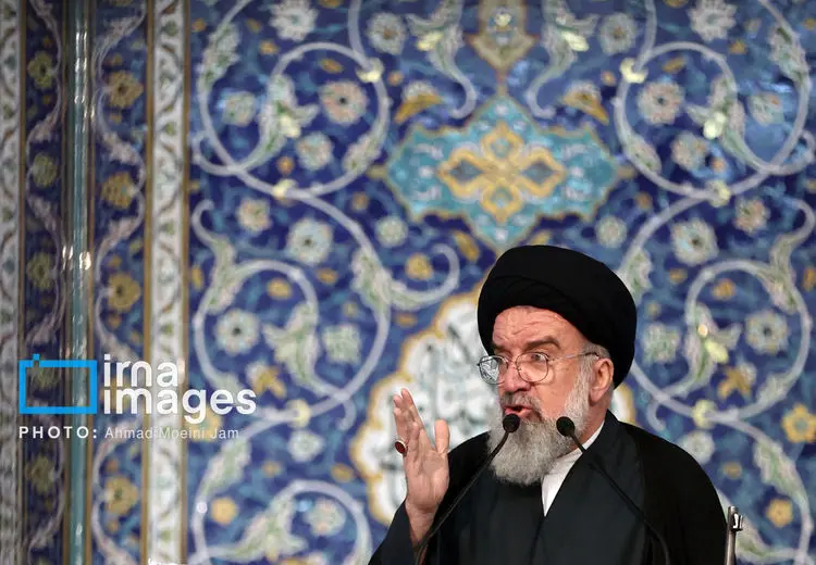 سید احمد خاتمی: سازمان سیا مصمم به ویران کردن ایران است؛ خانم‌های بی‌حجاب تجدید نظر کنند