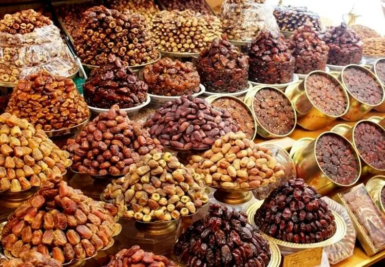 قیمت انواع خرما در بازار چند است؟