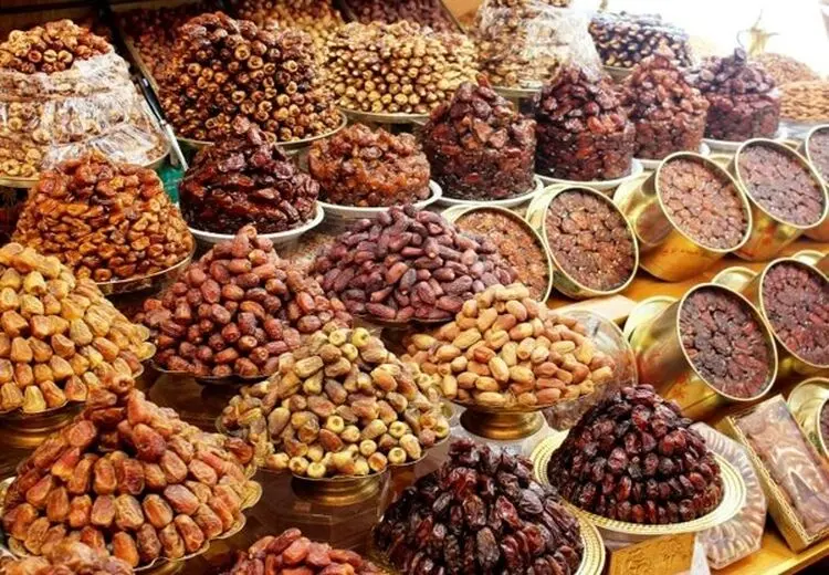 قیمت انواع خرما در بازار چند است؟