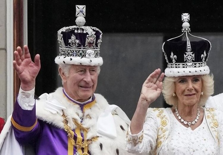 تنها مهمان محجبه مراسم تاجگذاری پادشاه انگلیس چه کسی بود ؟ + عکس
