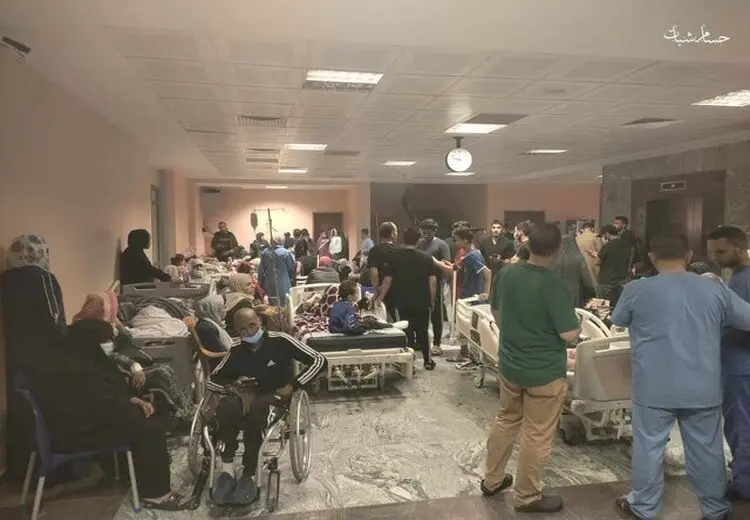 حمله کیهان به سلبریتی‌های خارج‌نشین