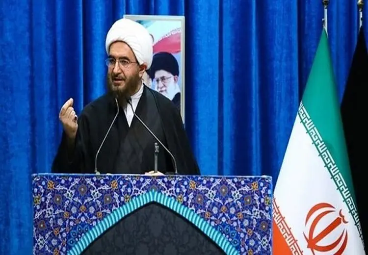 امام جمعه موقت تهران: بین مردم معترض و اغتشاشگران تفکیک قائل شویم
