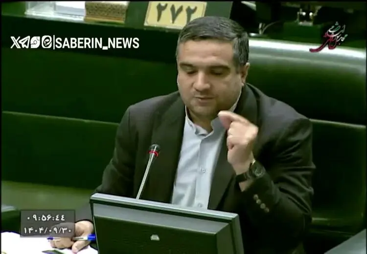  نماینده مجلس : در بندر رجایی برنج‌ها را به دریا می‌ریزند!