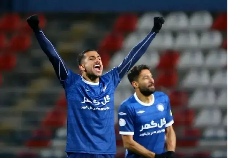 تتوی جنجالی ملی‌پوش گل‌گهر بعد از جنگ + عکس 