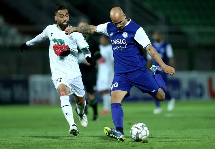 ساویو روبرتو در استقلال خوزستان ماندنی شد