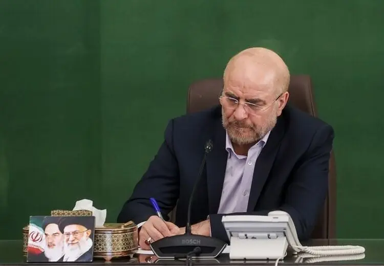 طعنه قالیباف به وضعیت سوخت در آمریکا به زبان انگلیسی