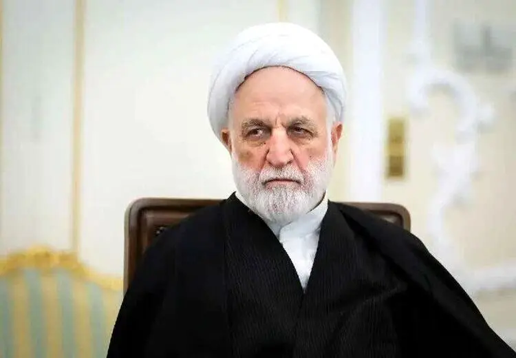 اژه‌ای: کسی که با فرستادن یک آدرس برای دشمن به آن‌ها کمک کرده، کار کمی نکرده است