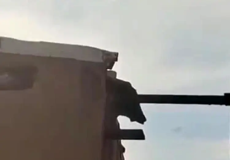 ماجرای پرواز جنگنده میگ ۲۹ در آسمان تهران چه بود؟ + فیلم